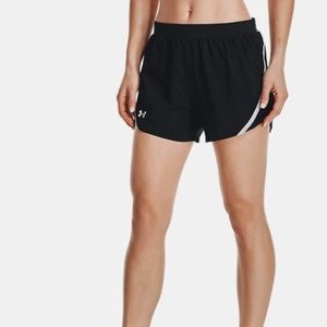 New Under Armour Women's UA Mileage 2.0 Shorts